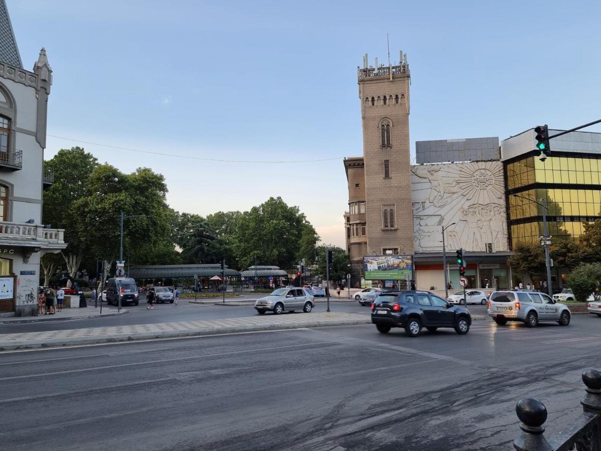 Old Tbilisi Freedom Square, Tbilisi Площадь Свободы Villa Exterior photo